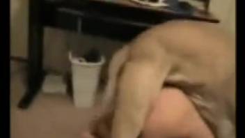 Filthy romp with a seasoned bestiality-loving hottie