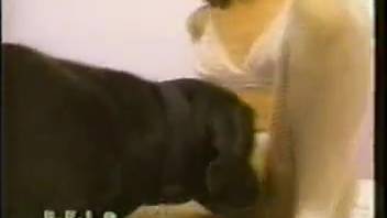 Intense animalistic intercourse with an elegant vintage mature woman